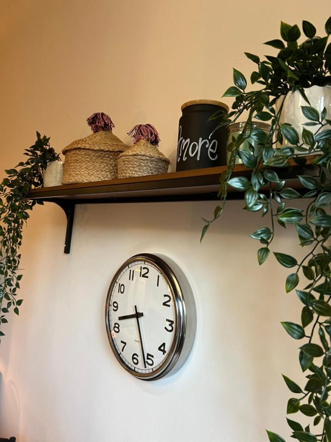 Stylish Apartment 3 Km Away From Duomo - Netflix, Wi-Fi, All Comforts Included Milan Extérieur photo